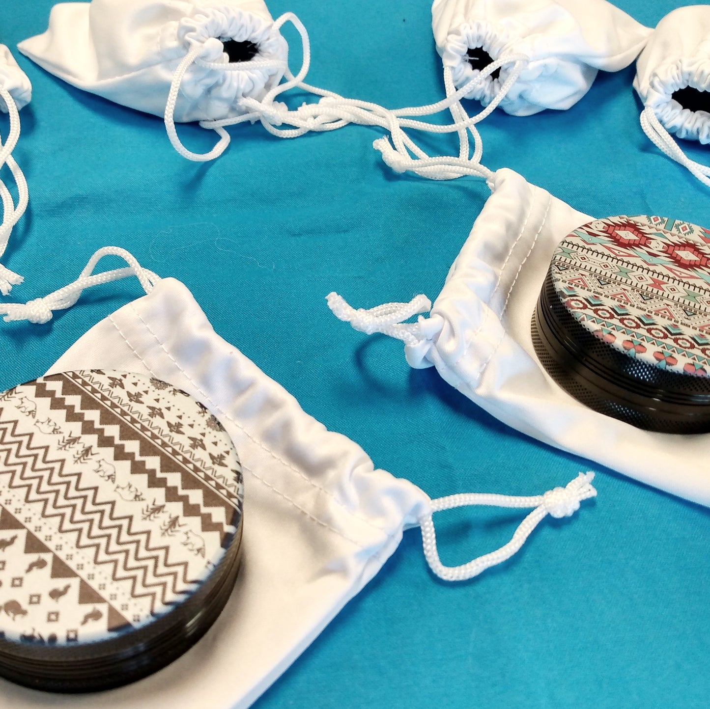 MASSAPONAX & SPIRIT ANIMAL HERBAL GRINDERS