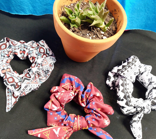 SPIRIT ANIMAL Elastic Hair Scrunchie